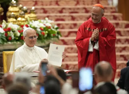 Papa León XIV insta a educadores católicos a priorizar la dignidad humana