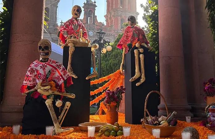 Símbolos y color en el corazón de la ciudad