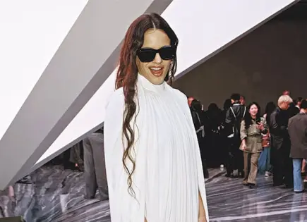 SORPRENDE CON VOZ DE SOPRANO