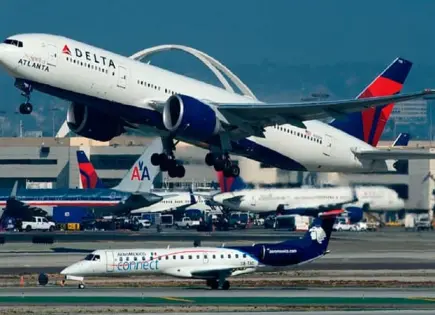 Cancela EU trece vuelos desde México