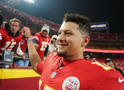 Chiefs de Kansas City destacan en temporada con Mahomes al frente