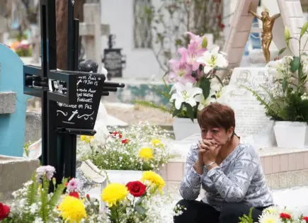 Culiacán refuerza vigilancia en panteones por Día de Muertos