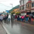 Bloquean los matlapenses carretera federal