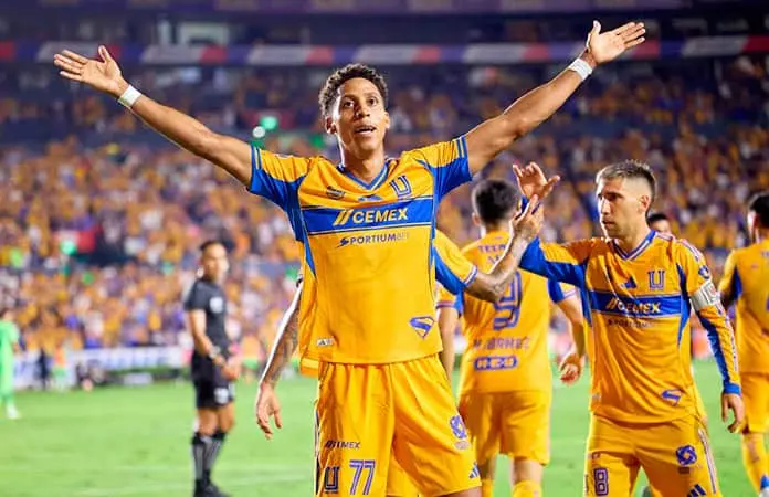 Tigres y San Luis se enfrentan en duelo clave de la Liga MX