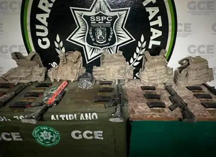 Localizan armas en presunto campo de adiestramiento