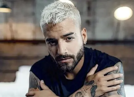 MALUMA PRESENTADOR DE LOS LATIN GRAMMY