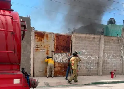 Menores provocan incendio en baldío