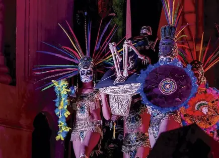 "TZOMPANTLI", UN VIAJE ESCÉNICO POR LA MUERTE "TZOMPANTLI", UN VIAJE ESCÉNICO POR LA MUERTE