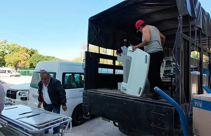 Dotan de medicinas y equipo a Hospital IMSS Bienestar
