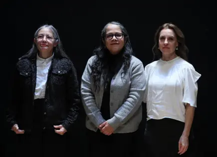 Marina de Tavira protagoniza Antígona González en el Teatro El Milagro de Ciudad de México