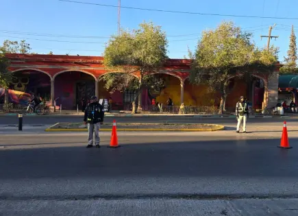 Refuerzan vigilancia vial en panteones por Día de Muertos en la capital