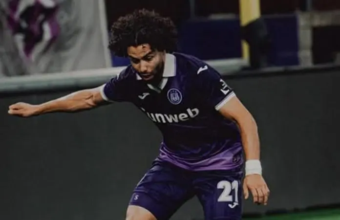 “Chino” Huerta se lesiona en Bélgica