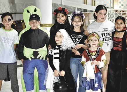 ¡TARDE DE MONSTRUOS!