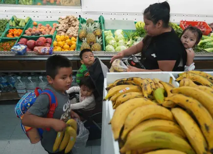 Cierre del gobierno en Washington provoca crisis en asistencia alimentaria