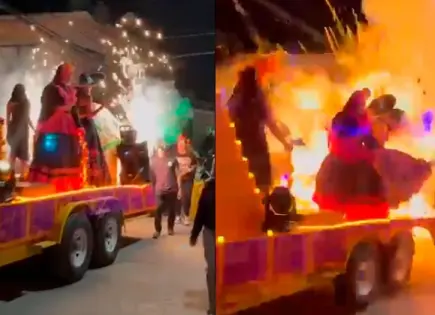 VIDEO | Explota carro alegórico en desfile de Día de Muertos en Mazatepec