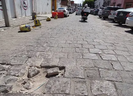 Intensifican mantenimiento en calles del Centro Histórico