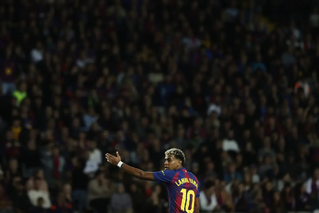 Lamine Yamal, el jugador más joven en el equipo FIFPRO del año