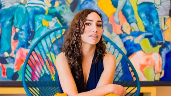 SYLVIA TORRES: LA VIDA EN LOS HUESOS SYLVIA TORRES: LA VIDA EN LOS HUESOS