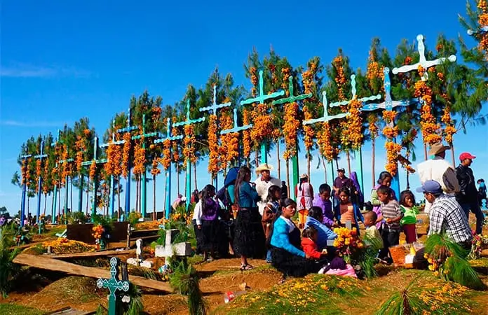 Charla “El panteón tradicional tsotsil de Romerillo”