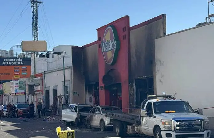 Habría omisiones en los permisos de tienda