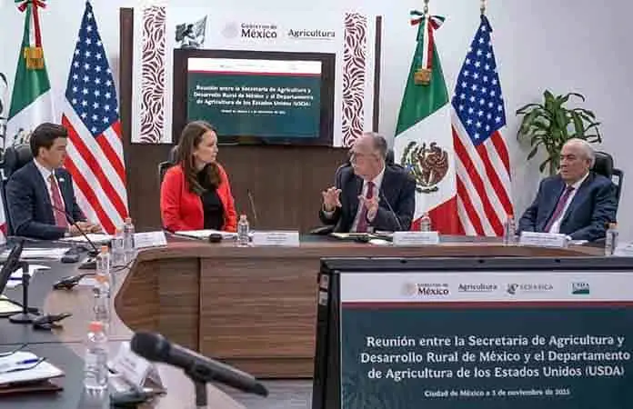 México y EU revisan avances contra gusano