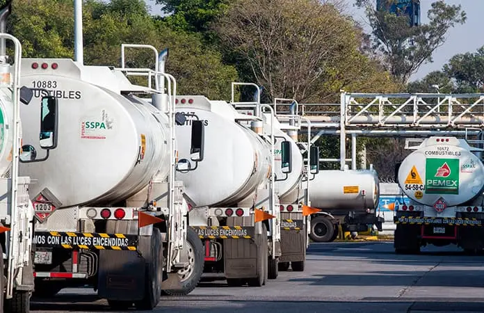 Pemex Logística, en rojo