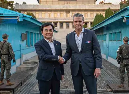 Pete Hegseth visita la frontera intercoreana