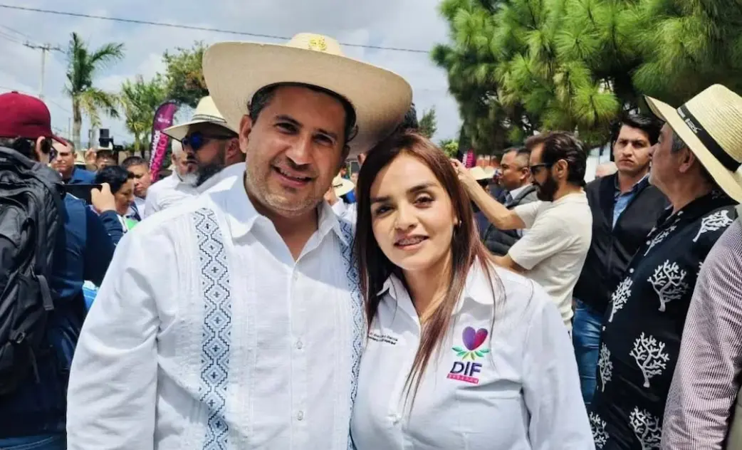 Grecia Quiroz García, viuda de Carlos Manzo llega al Congreso de Michoacán