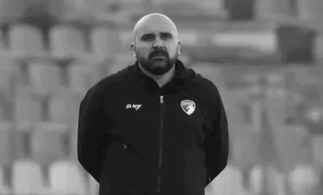 Entrenador Mladen Zizovic sufre infarto en pleno partido de fútbol