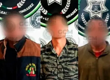 Con armas prohibidas, arrestan a tres