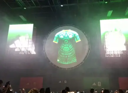 Adidas presenta el nuevo jersey de la Selección Mexicana en evento exclusivo Adidas presenta el nuevo jersey de la Selección Mexicana en evento exclusivo