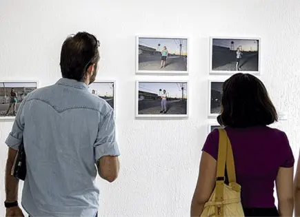 Charla “Todo depende del cristal con que se mira”