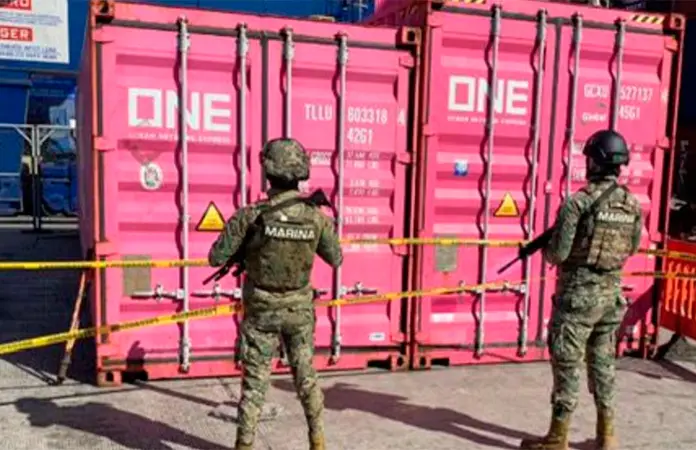 FGR solicita orden de aprehensión contra contralmirante por caso de huachicol fiscal