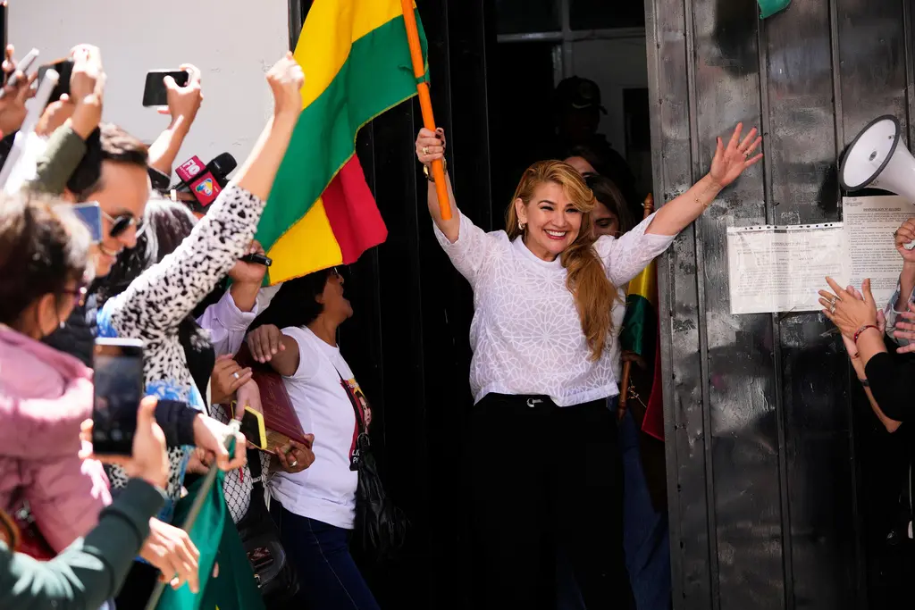 Jeanine Áñez liberada tras más de cuatro años en prisión en Bolivia