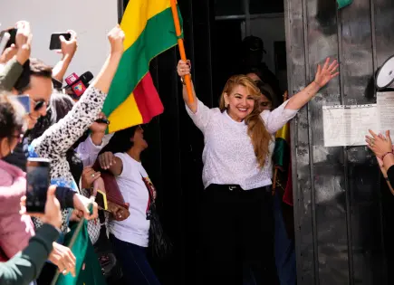 Jeanine Áñez liberada tras más de cuatro años en prisión en Bolivia