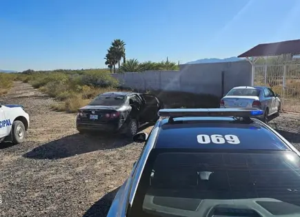 Vuelca automóvil, el chofer resulta ileso