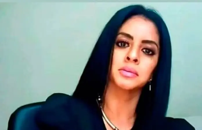 Asesinan a regidora al salir de su hogar