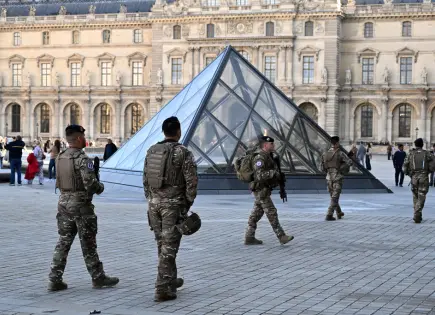 Auditoría instaba al Louvre a acelerar mejoras de seguridad antes de robo