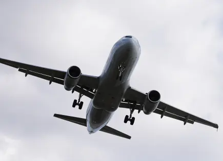 Cierre del gobierno de EEUU amenaza con cancelar vuelos y alterar planes de viaje