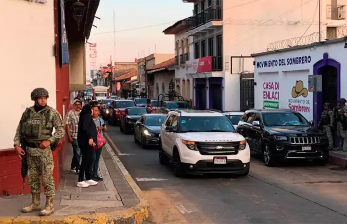 Elementos del Ejército y de la GN blindan Uruapan y a Grecia Quiroz