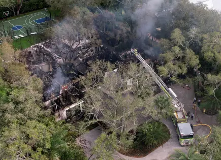 Incendio arrasa casa de Erik Spoelstra en Coral Gables