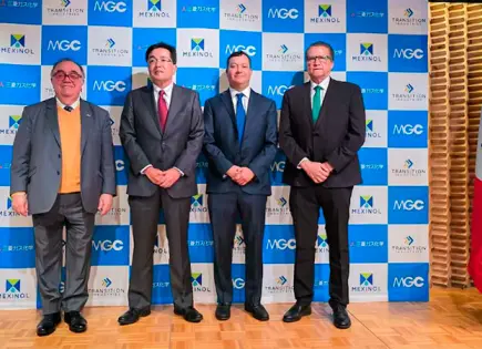 México y Japón firman acuerdo histórico de venta de metanol