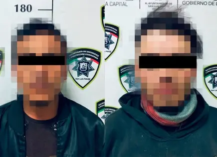 Par de vándalos allanan Fiscalía de Delitos Electorales