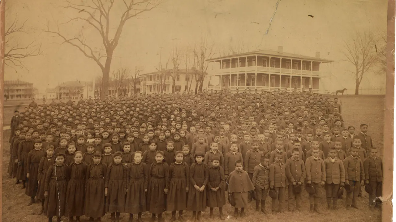 Restos e historias de estudiantes indígenas, recuperados de cementerio de Pensilvania