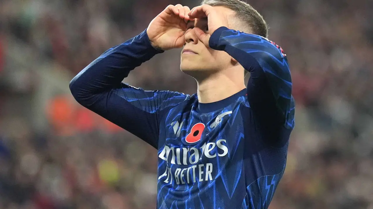 Arsenal cede su racha invicta al empatar 2-2 con Sunderland