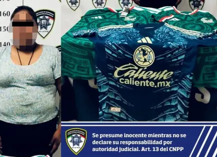 Mujer, arrestada al robar playeras de una tienda