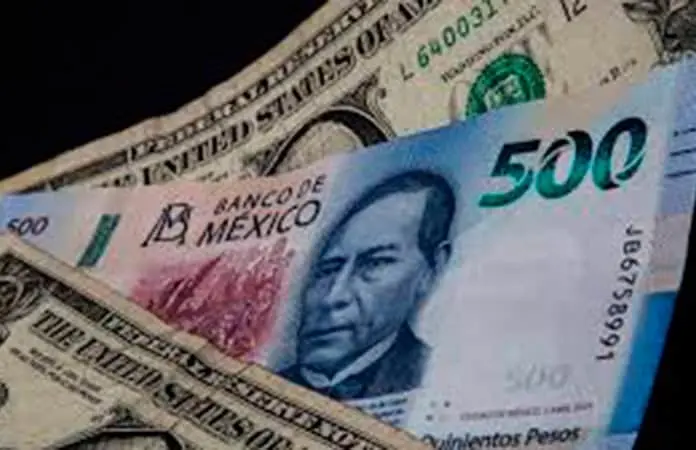 Prevén que dólar baje a $17.10 en 2026