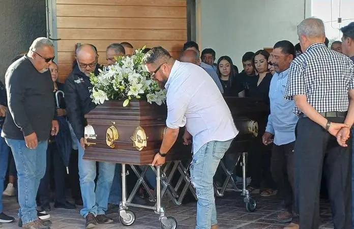 Realizan exequias de Fermín Lugo