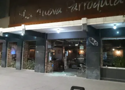 Cristalazo en avenida Carranza exhibe fallas del  "alumbrado táctico"