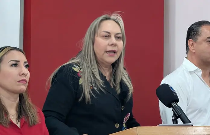 Justifican las ausencias de Sara Rocha Medina